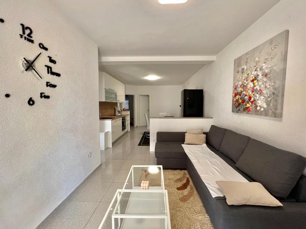 Apartmani Ana Dramalj Εξωτερικό φωτογραφία
